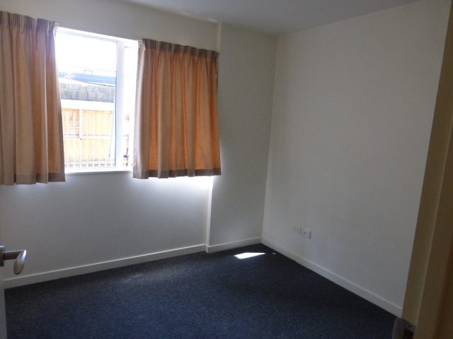 2/30 Mathesons Road, Phillipstown, Christchurch - Carousel 9