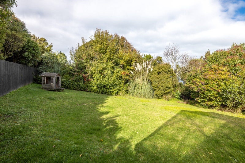 10 Huia Street, Oneroa, Waiheke Island - Carousel 22