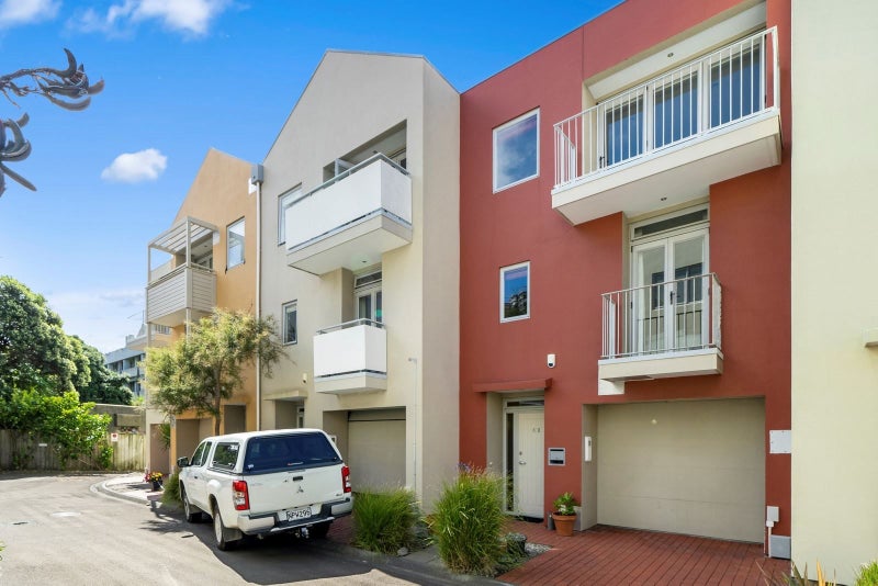 42/305 Evans Bay Parade, Hataitai, Wellington - Carousel 18