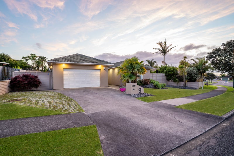 9 Moyrus Crescent, East Tamaki Heights, Auckland - Carousel 35