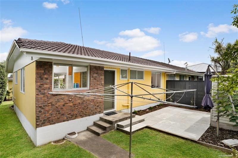3/24 Jason Avenue, Sandringham, Auckland - Carousel 1