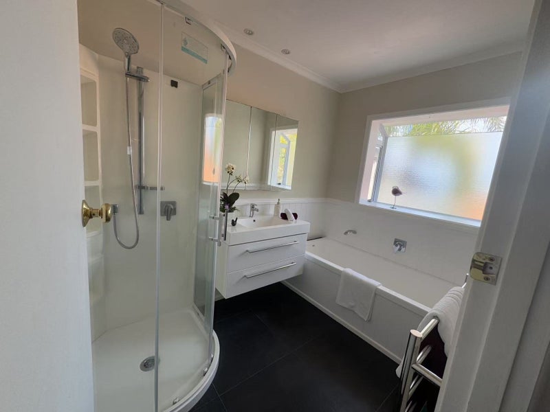 15 Sandspit Road, Cockle Bay, Auckland - Carousel 13