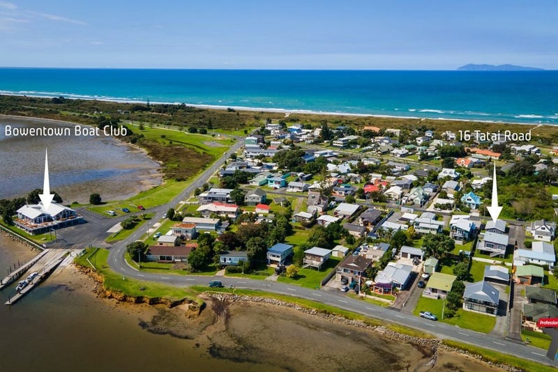 16 Tatai Road, Bowentown, Waihi Beach - Carousel 1