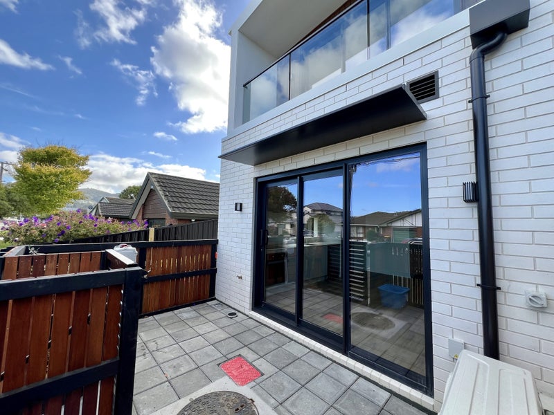 1/7 Birch Street, Hutt Central, Lower Hutt - Carousel 11