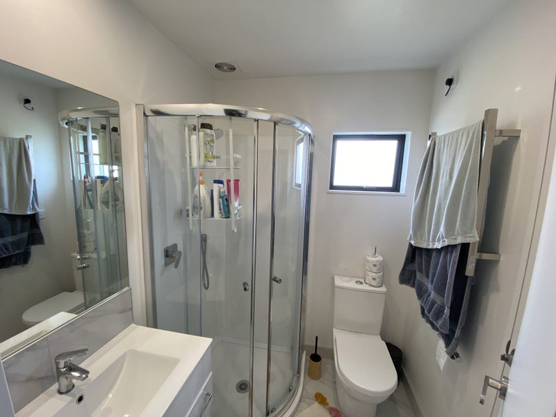 54 Picturesque Drive, Flat Bush, Auckland - Carousel 2