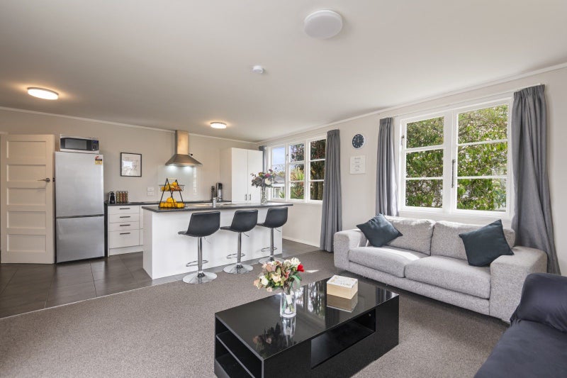 197 Vogel Street, Roslyn, Palmerston North - Carousel 1