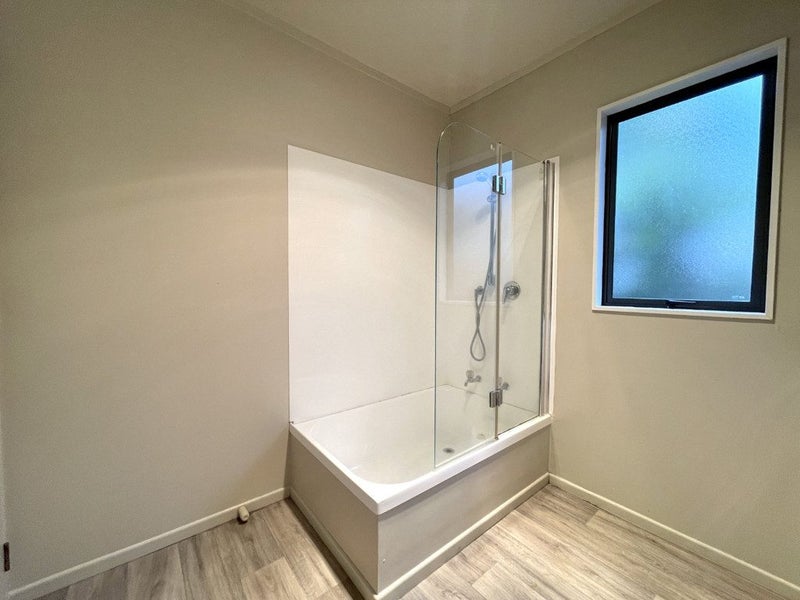 75 Kaurilands Road, Titirangi, Auckland - Carousel 7