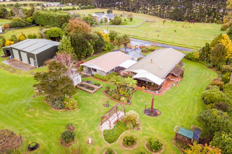 46 Pakington Lane, Waiuku - Carousel 28