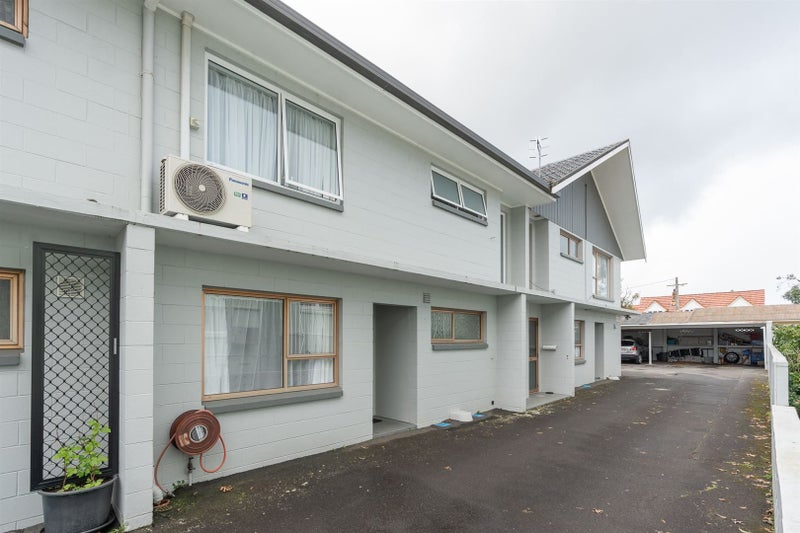 3/14 Wellington Street, Hamilton East, Hamilton - Carousel 2