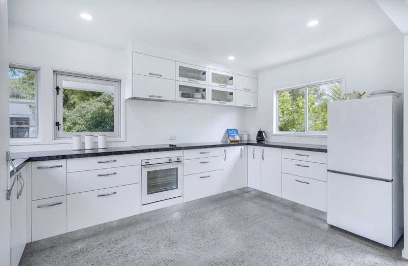 9 Norma Place, Riverlea, Hamilton - Carousel 1