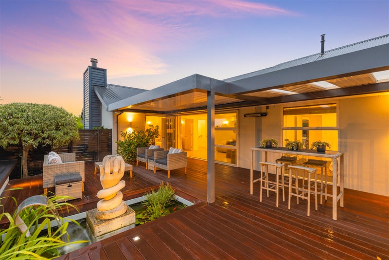 34 Pentonville Close, Westmorland, Christchurch - Carousel 1