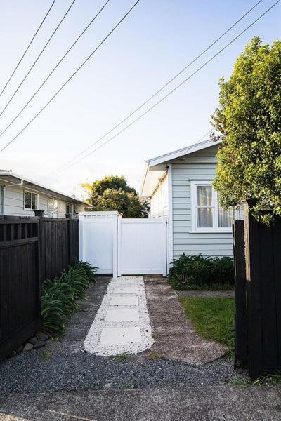 28 Tranmere Road, Sandringham, Auckland - Carousel 11