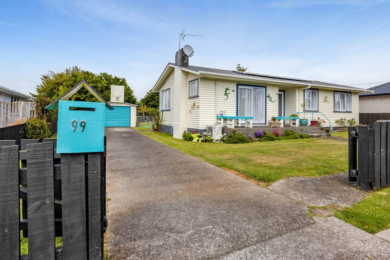 99 Hathaway Street, Stratford - Carousel 1