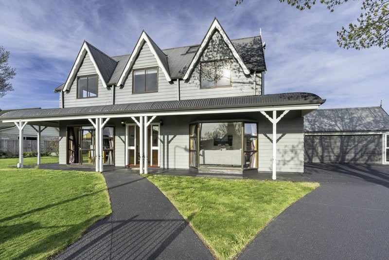 12 Chokebore Place, Sockburn, Christchurch - Carousel 1
