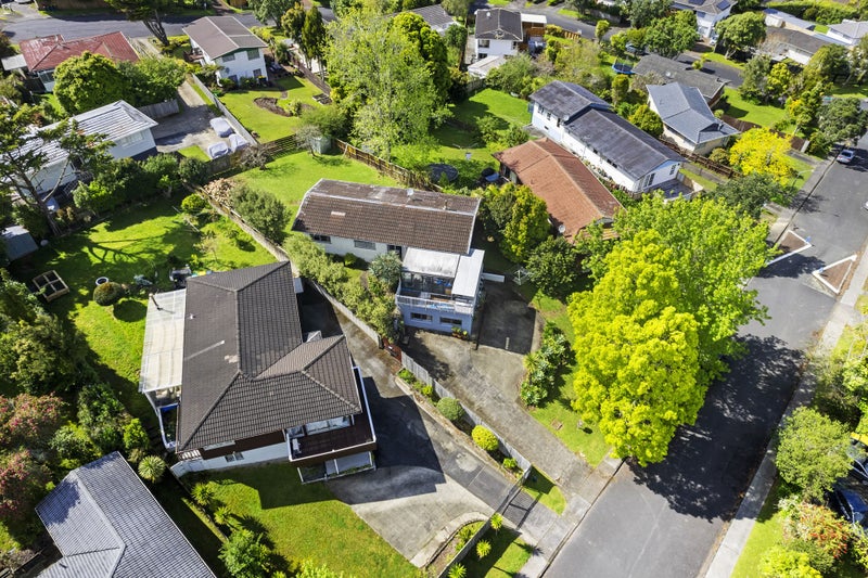 32 Gladys Avenue, Glenfield, Auckland - Carousel 26