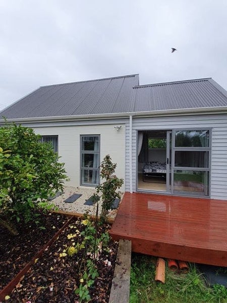 323 Rangatira Road, Beach Haven, Auckland - Carousel 1
