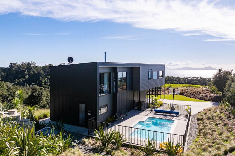 102 The Ridge, Langs Beach, Waipu - Carousel 2