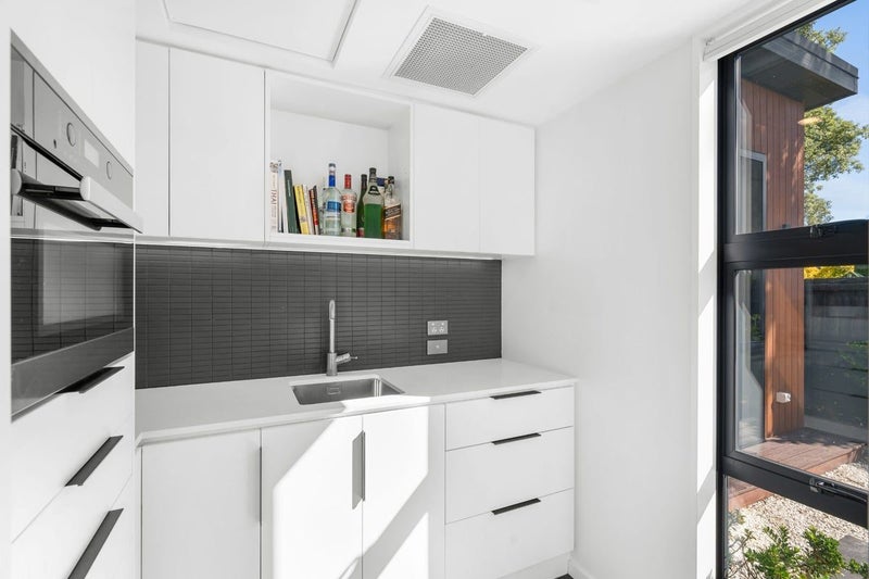 42 Tui Street, Fendalton, Christchurch - Carousel 14