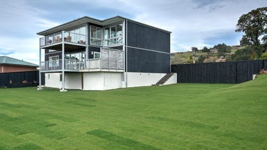 1 Madeley Road, Mount Pleasant, Christchurch - Carousel 1