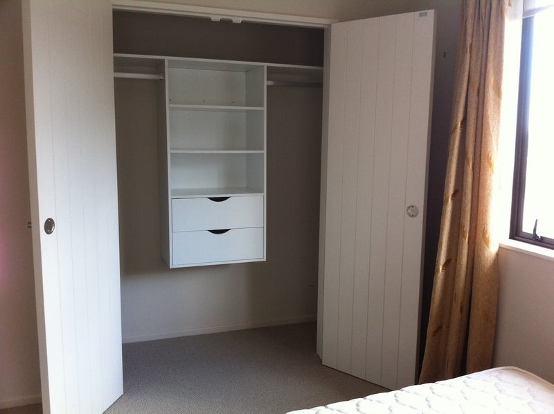 24 Catlins Place, Fairview Heights, Auckland - Carousel 8