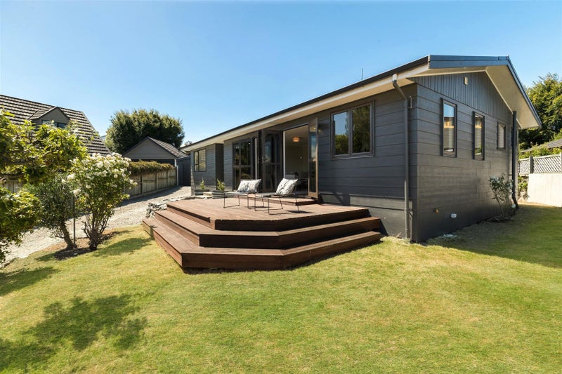7 Larch Court, Kelvin Heights, Queenstown - Carousel 24