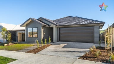 135 Waipounamu Drive, Kelson, Lower Hutt - Carousel 1