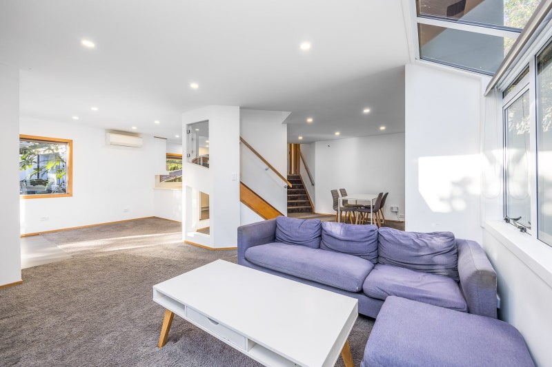 42B Finch Street, Morningside, Auckland - Carousel 15