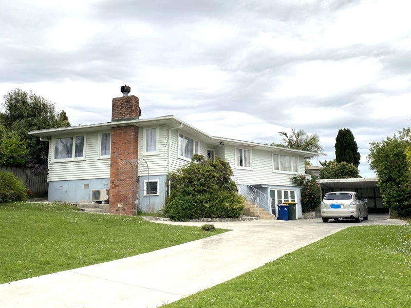 5 Tyne Road, Forrest Hill, Auckland - Carousel 1