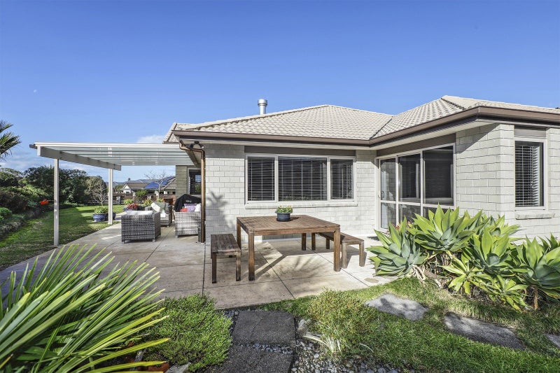 3 Flers Place, Taradale, Napier - Carousel 1