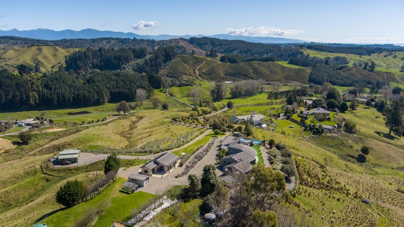 43 Redwood Park Road, Redwood Valley - Carousel 20