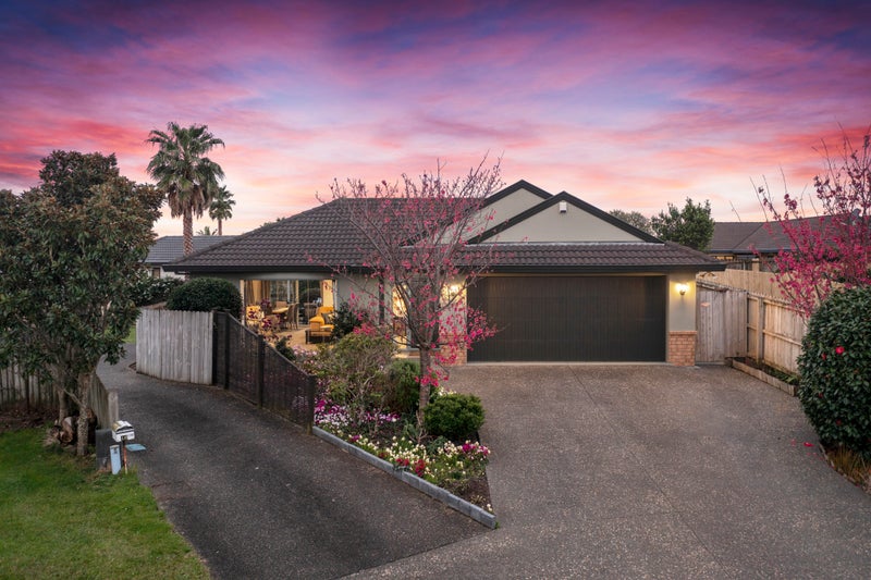 18 Nad Place, East Tamaki Heights, Auckland - Carousel 1