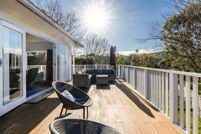 4 Ormond Road, Hospital Hill, Napier - Carousel 2