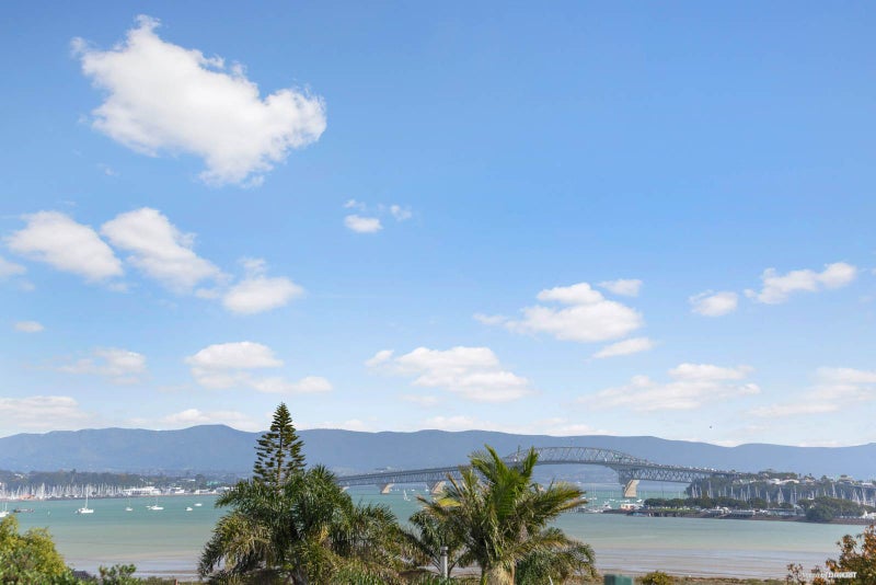 67D Lake Road, Devonport, Auckland - Carousel 1