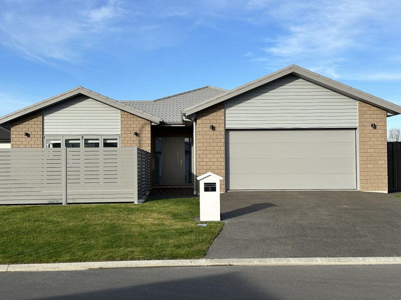 5 Cassin Place, Taradale, Napier - Carousel 1