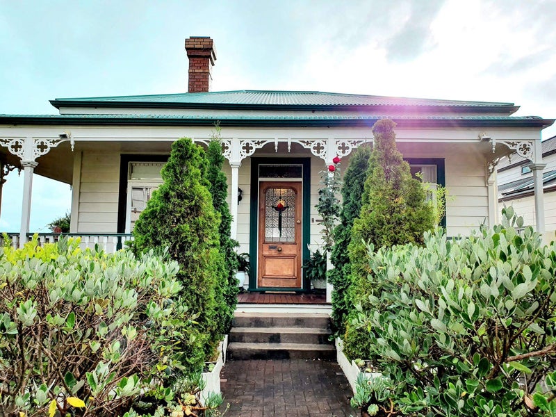 42 Queen Street, Northcote Point, Auckland - Carousel 2