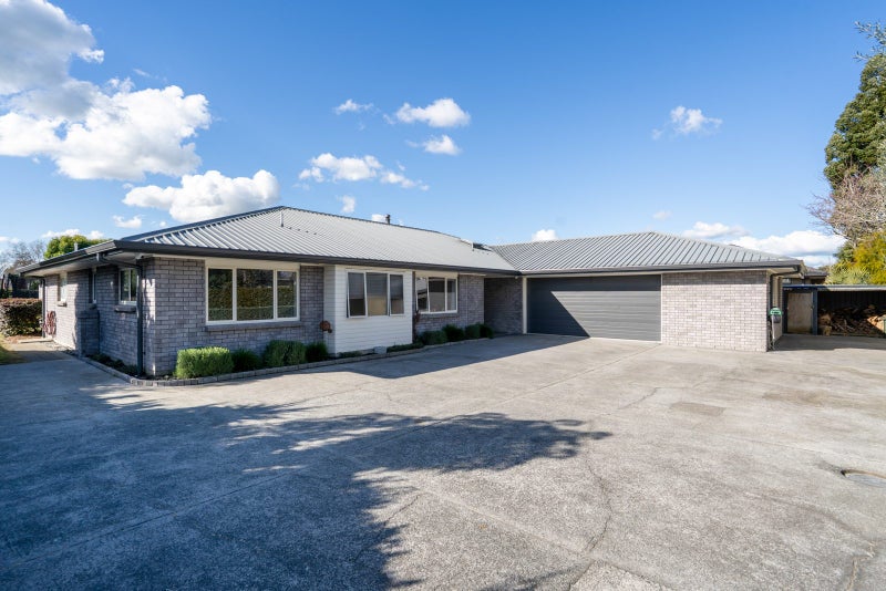 45 Campbell Street, Leamington, Cambridge - Carousel 1