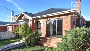 52 Oakland Street, Andersons Bay, Dunedin - Carousel 1