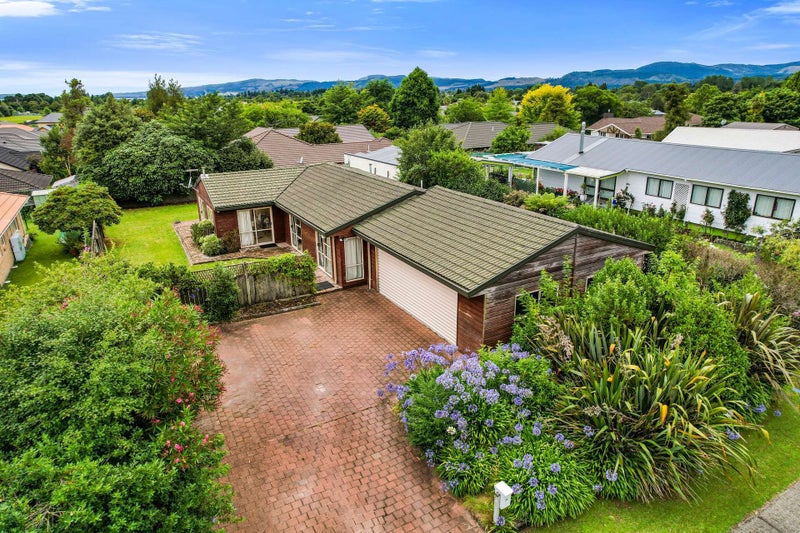 35 Hodgkins Street, Pukehangi, Rotorua - Carousel 2