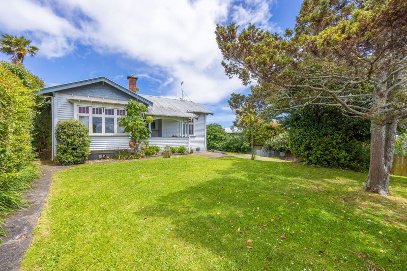 7 Upper Kent Street, Frankton, Hamilton - Carousel 1