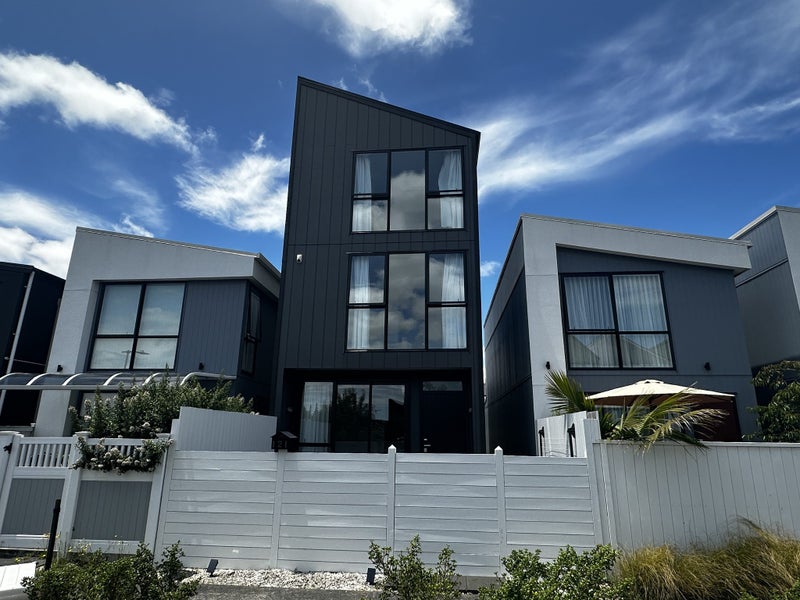 121 Tarapuka Road, Westgate, Auckland - Carousel 1