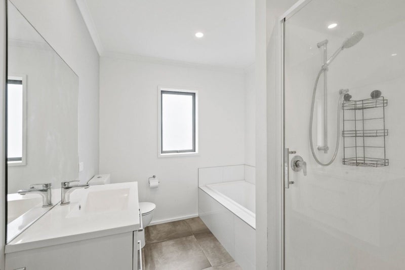 7 Pukeori Street, Marfell, New Plymouth - Carousel 16