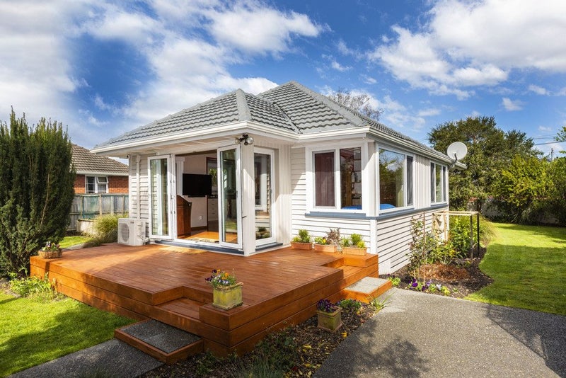 9 Evatt Street, Bryndwr, Christchurch - Carousel 1