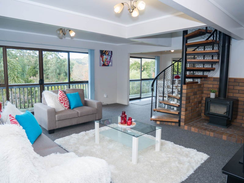 7 Boeing Road, Onerahi, Whangarei - Carousel 2