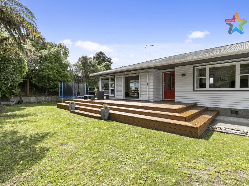 258 Grounsell Crescent, Belmont, Lower Hutt - Carousel 1