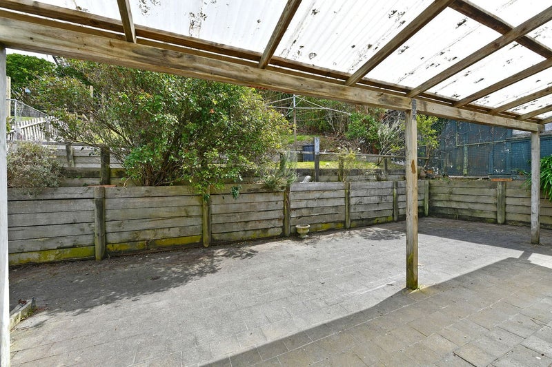 10 Mertoun Terrace, Highbury, Wellington - Carousel 2