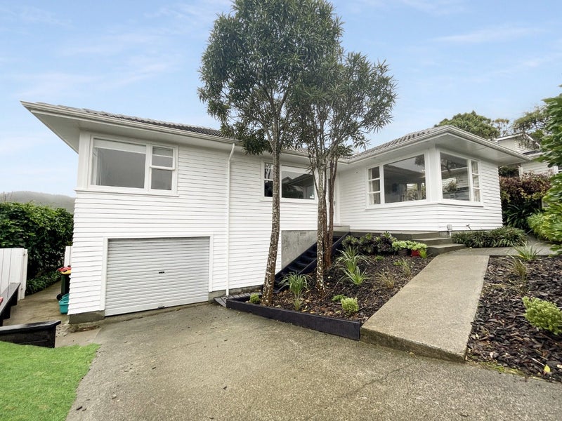 14 Kandy Crescent, Ngaio, Wellington - Carousel 1