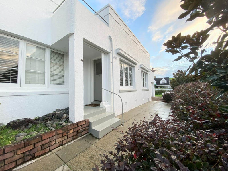 2/30 Atkin Avenue, Mission Bay, Auckland - Carousel 1