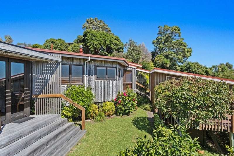 4 Camelia Lane, Whakatane, Whakatane - Carousel 1