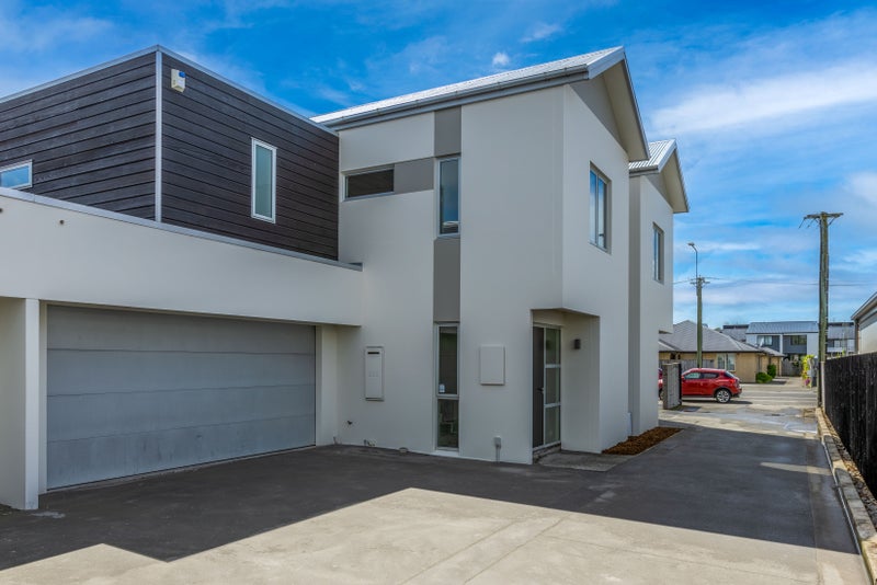 2/533 Madras Street, St Albans, Christchurch - Carousel 1