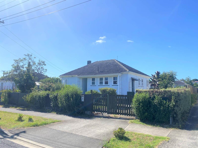 13 Miranda Street, Avondale, Auckland - Carousel 1